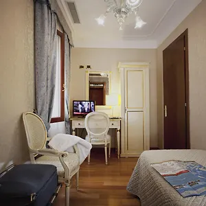 Ca' D'oro - Wenice Deep Culture Venedik