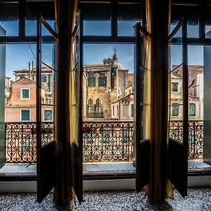 Savoia E Jolanda Venecia
