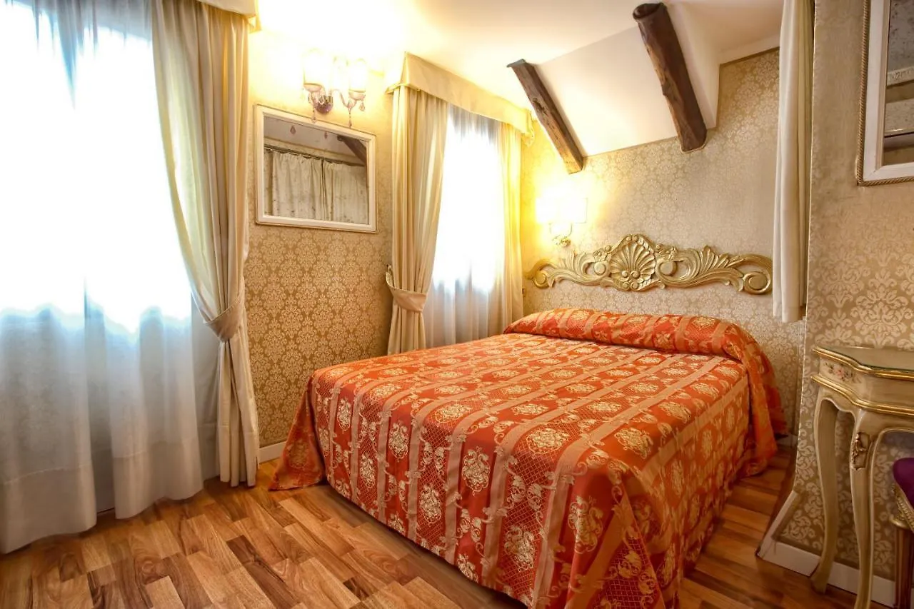 Hotel Noemi Venice